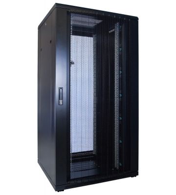 32U patchkast met geperforeerde deur 800x800x1600mm (BxDxH)